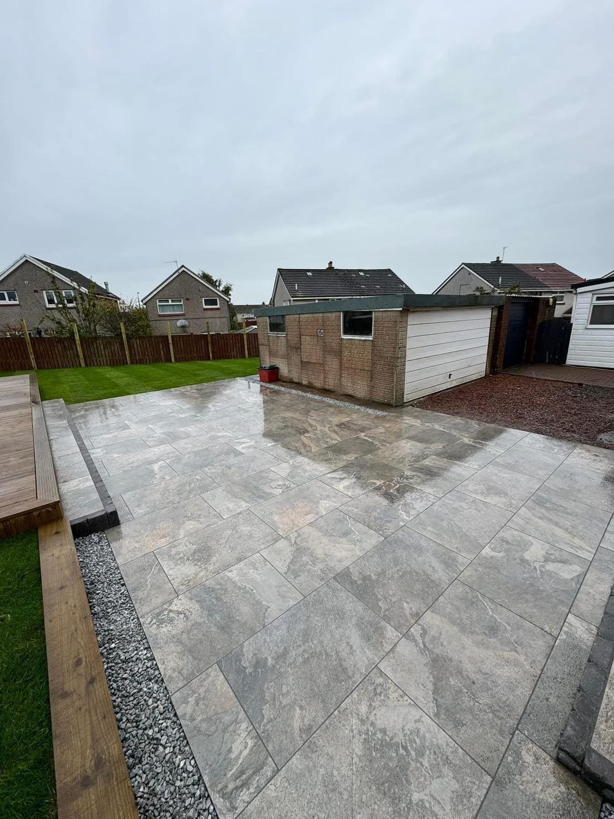 Large format patio slabs installation for Glasgow homeowner